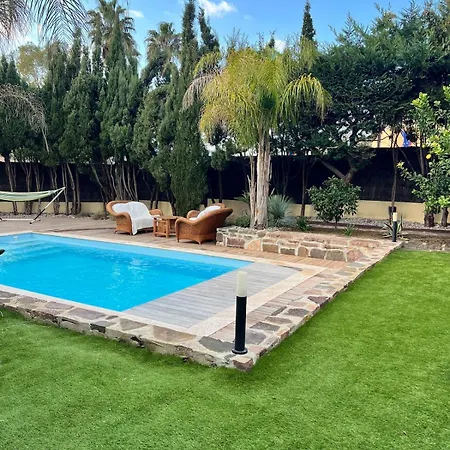 With Pool In Ste-maxime Center Everything On Foot! Sainte-Maxime